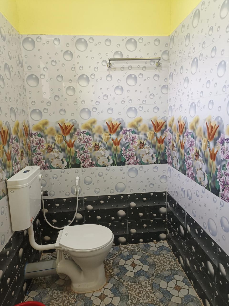 Shower, Toilet