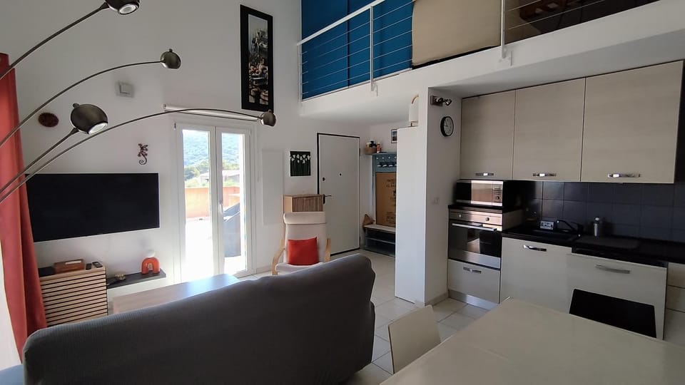 Mare Turchinu 2 Apartment in Monticello