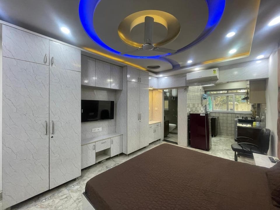 Lux Studioz Apartment in Delhi