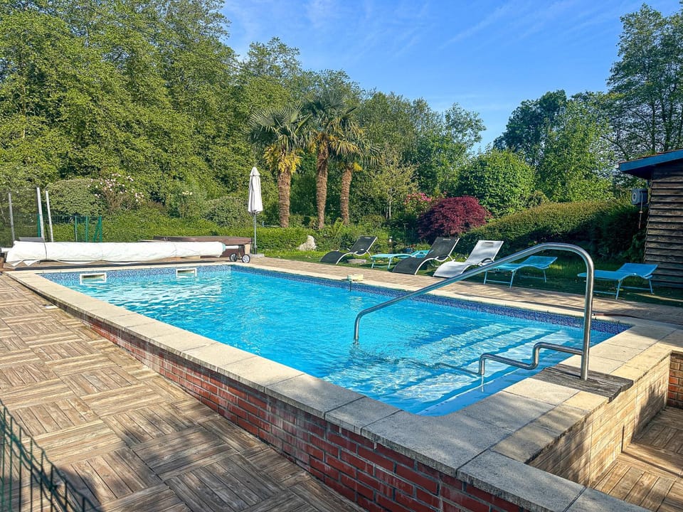 Pool view, Swimming pool, Swimming pool