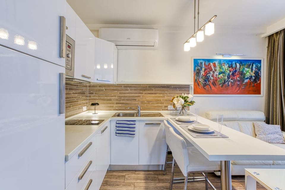 The Joe Residence - 101 Apartment in Saint Julians