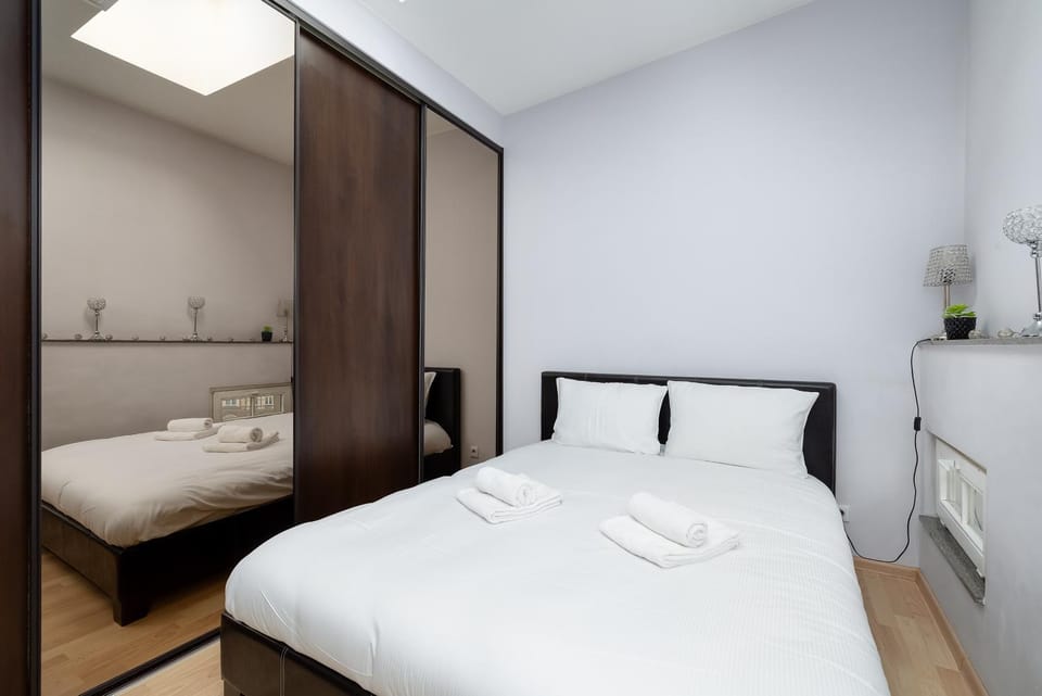 Bed, Bedroom, wardrobe