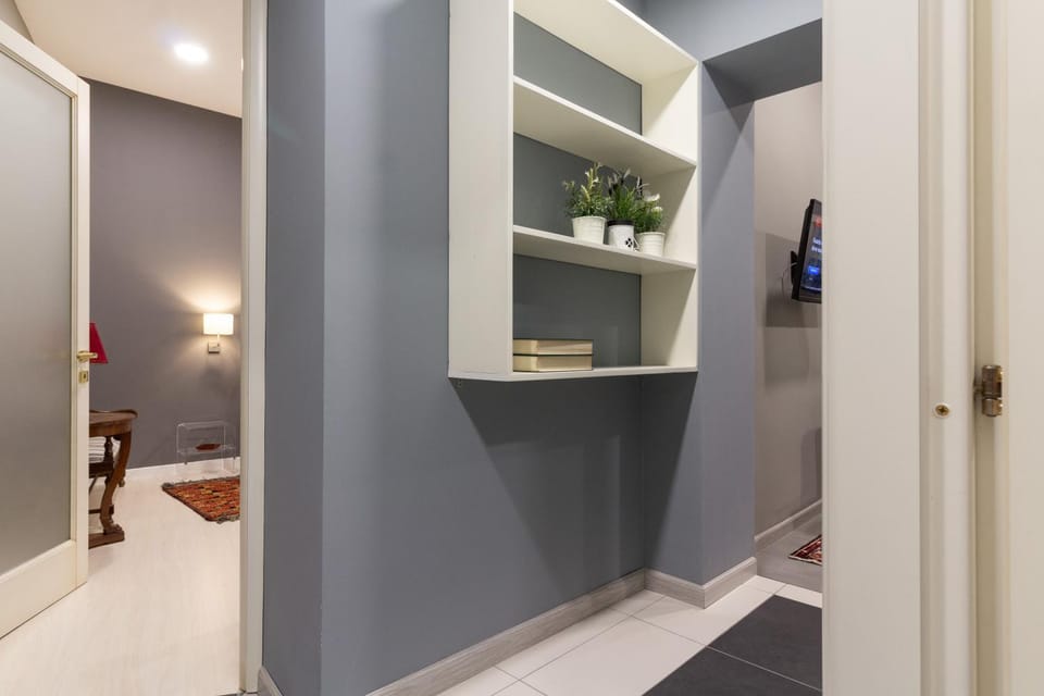 Bedroom, wardrobe