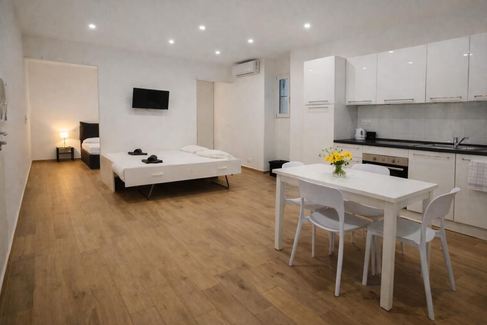 Maison TRENCA - fully equiped apartment House in Menton