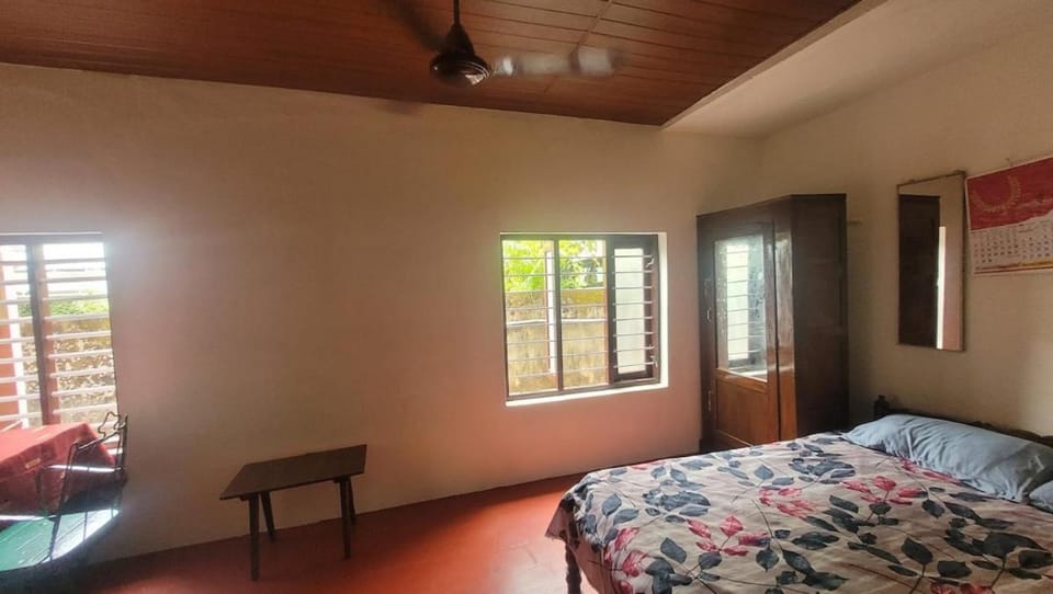 Panamthodil PSRA-147 House in Kerala