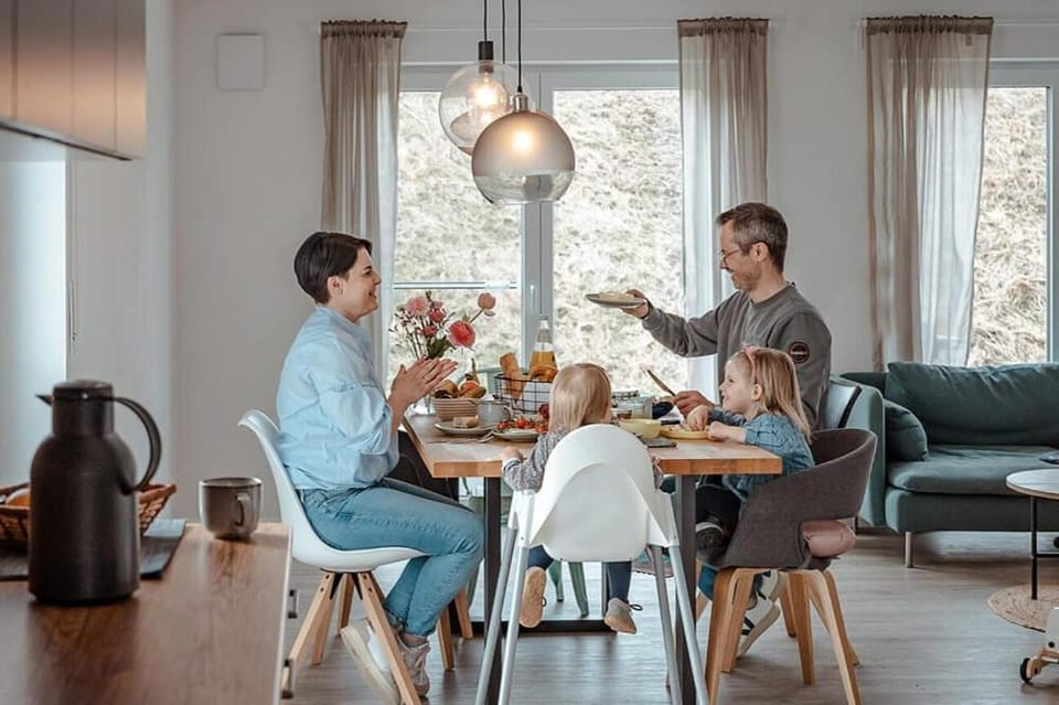 SonnenReihe - hochwertige Familienhäuser mit Garten - Wochenpreise Apartment in Leutkirch im Allgäu