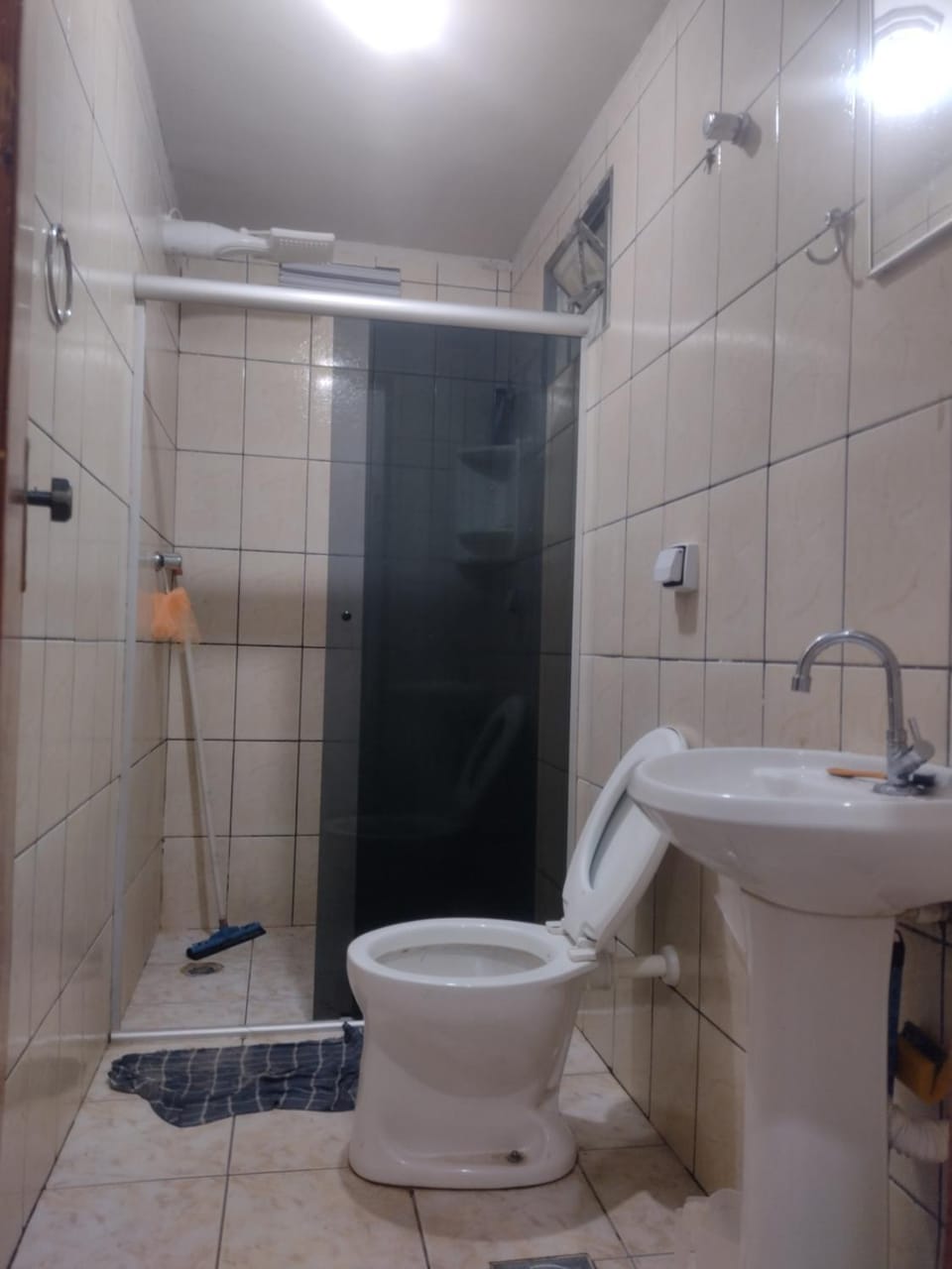 Quarto de casal privativo Vacation rental in State of Goiás