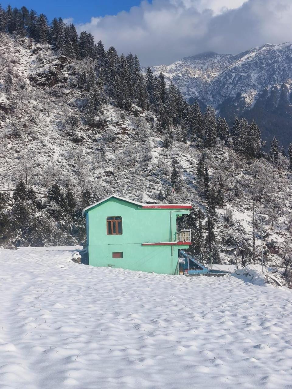 AamantraN Homestay Vacation rental in Uttarakhand