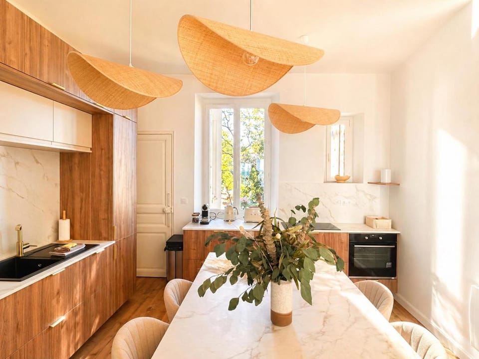 Kitchen or kitchenette, Dining area, Communal kitchen, Meals, Meals, stove, stove, kitchen, kitchen