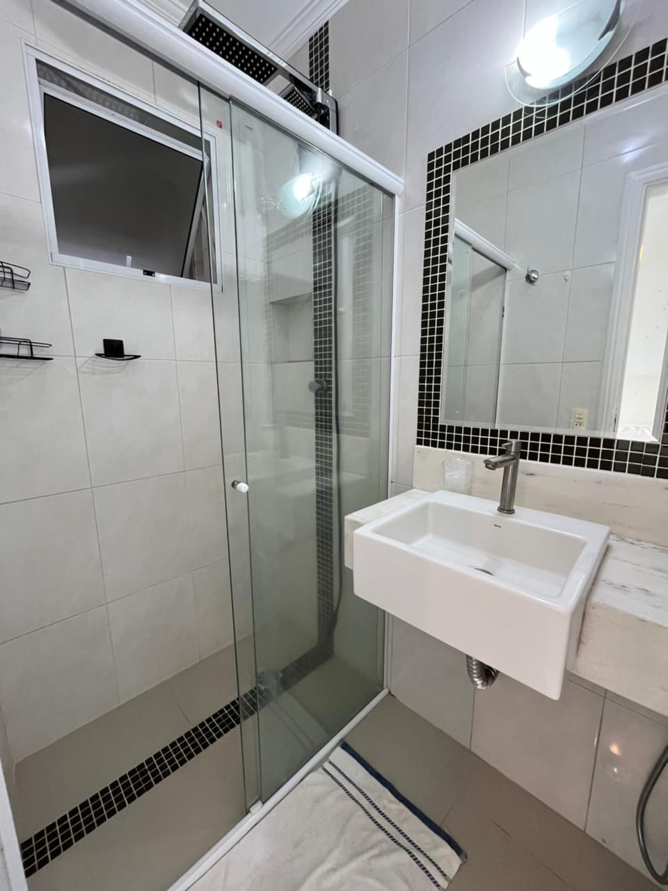Apartamento 102 Guarujá Praia das Astúrias - Frente Mar Apartment in State of São Paulo