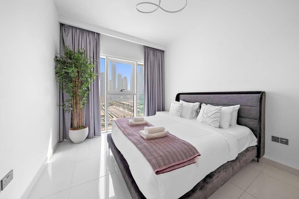 VayK - Elegant 2BR at Emaar Beachfront with Beach Access Apartment in Dubai