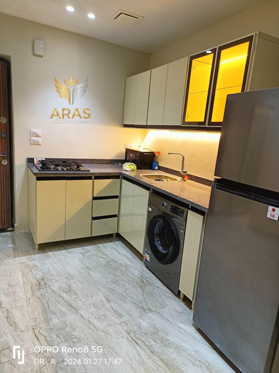 Kitchen or kitchenette, kitchen, kitchen