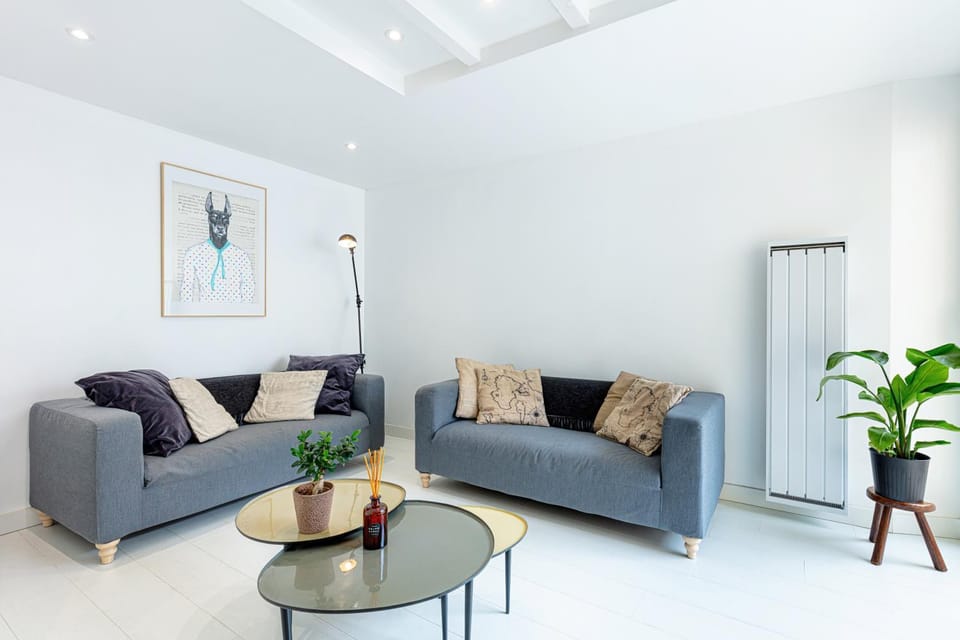 Property building, Living room