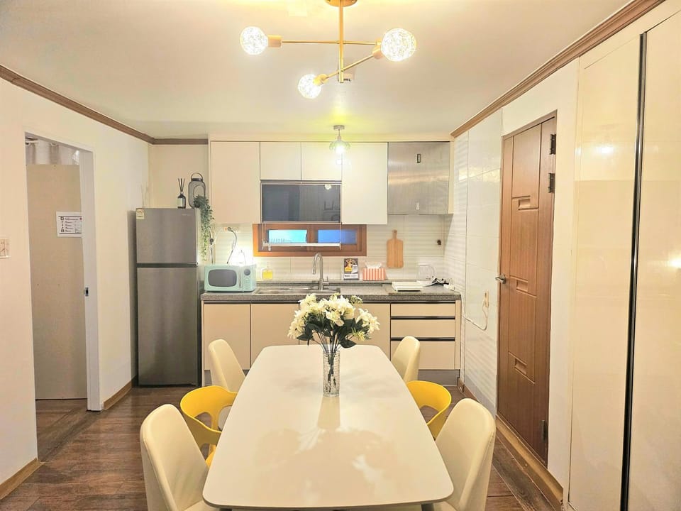 Living room, Area and facilities, Area and facilities, group of guests, group of guests, Family, Family