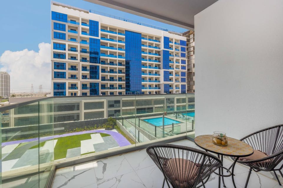 VayK - Extra-Large 2BR in Dubai Hills Close to Mall & Park Apartment in Dubai