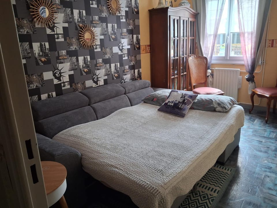 Chambre Vacation rental in Pays de la Loire