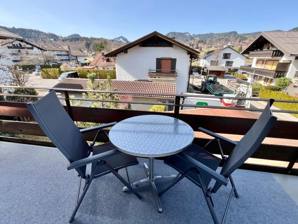 View (from property/room), Balcony/Terrace, Mountain view
