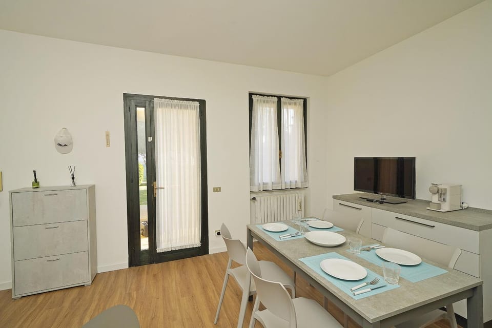 Relax Apartment Apartment in Lake Garda