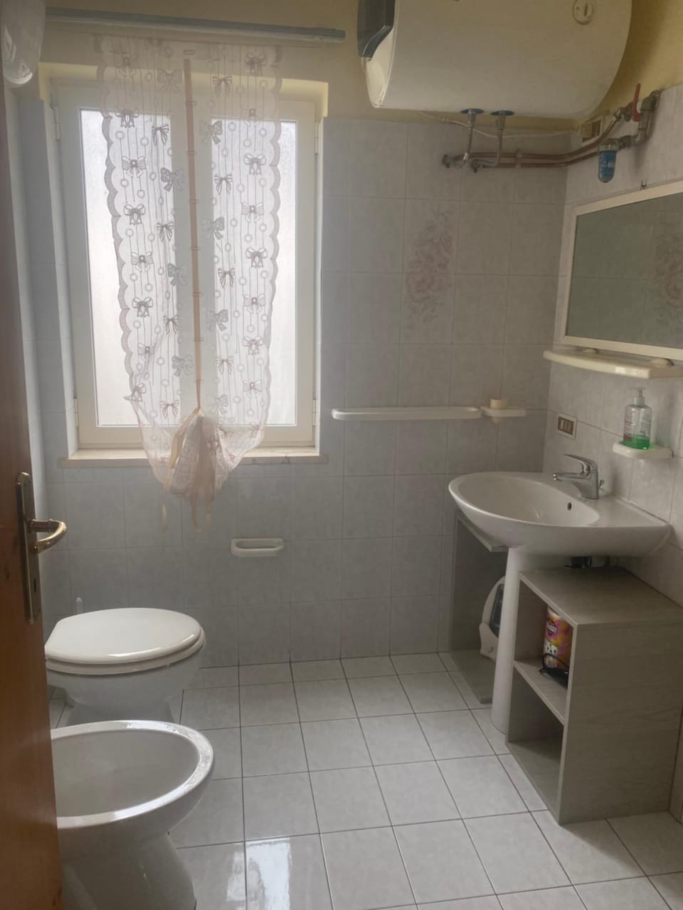 Home Room Country House in Molise, Italy