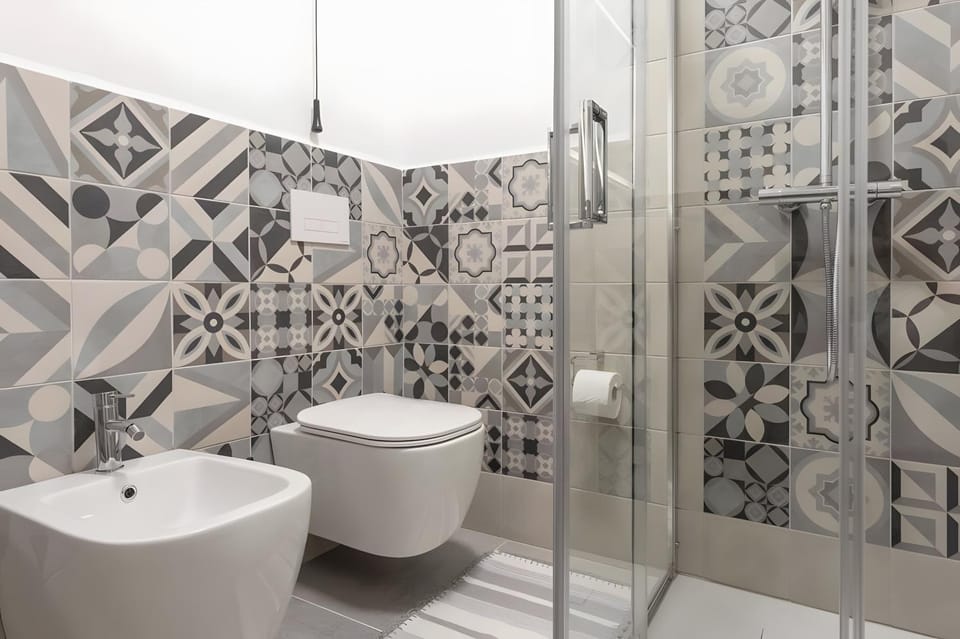 Bathroom, Living room