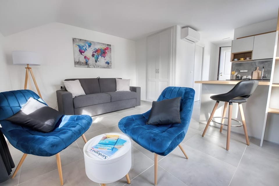 Property building, Living room