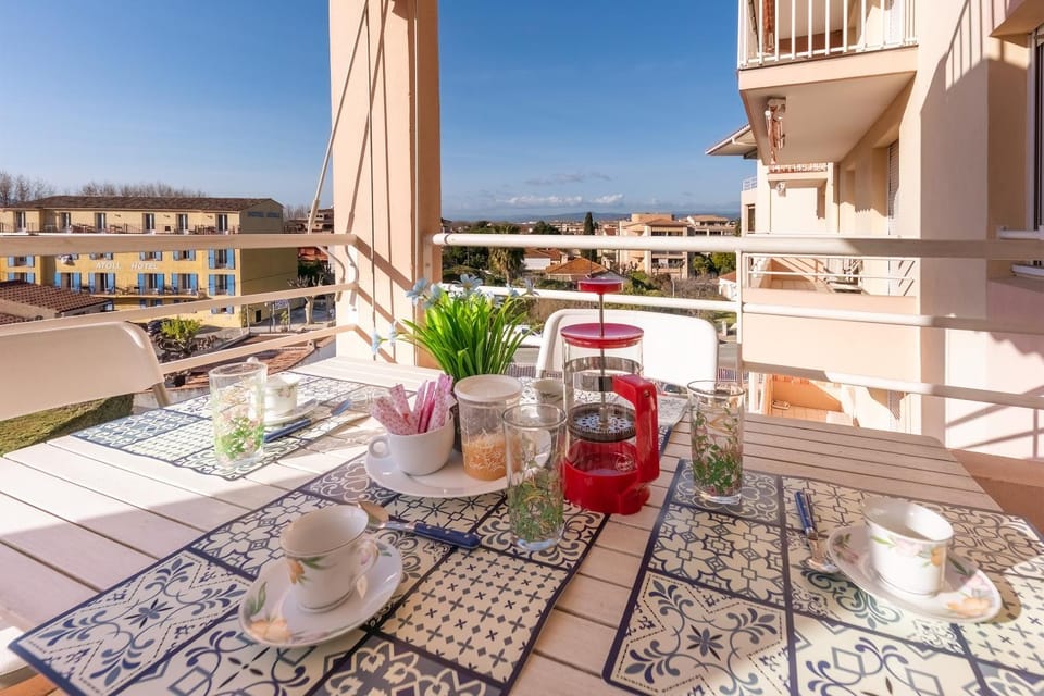 Balcony/Terrace, Dining area