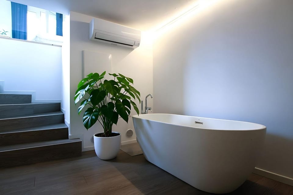 Spring, Summer, Bathroom, Autumn