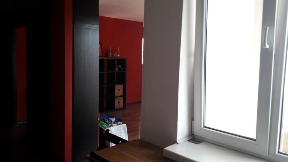 Apartment w zielonej części Warszawy Apartment in Warsaw