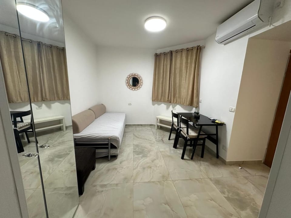 STUDIO KIKAR Netanya Apartment in Netanya