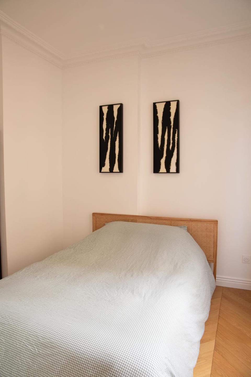 Bed, Bedroom, cot, internet, storage