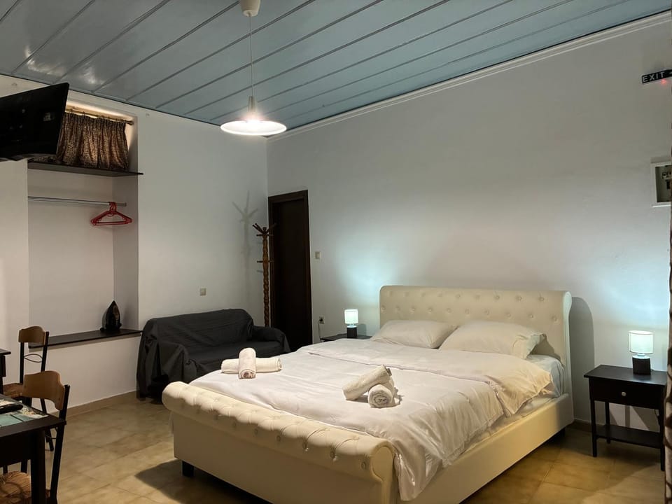 Dioni 4 Apartment hotel in Chania