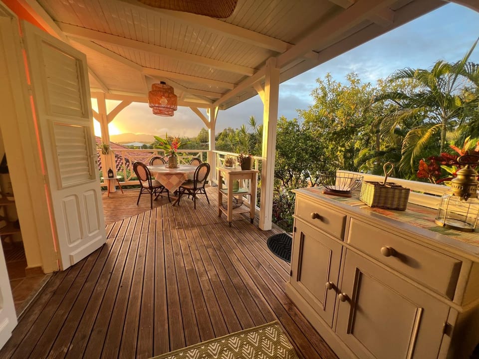 Balcony/Terrace, Dining area