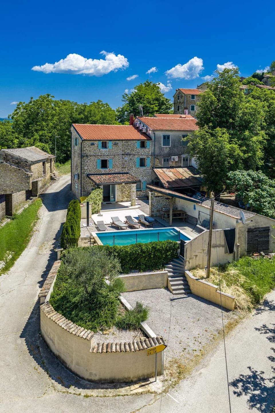Property building, Swimming pool