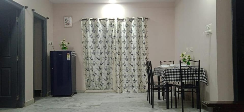 Family Bloom Stay 3bhk flat Apartment in Hyderabad