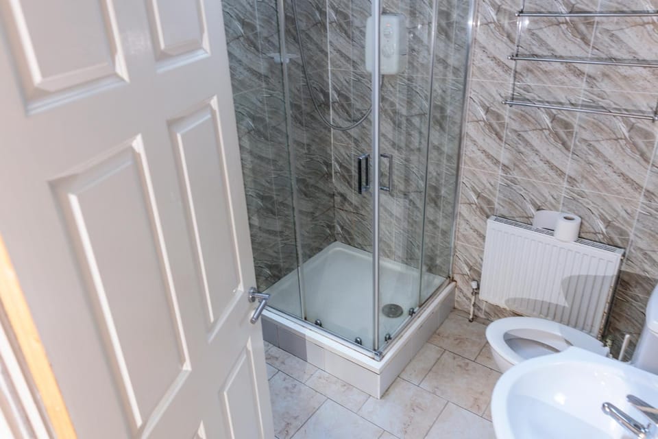 Hacketts Bar And Accommodation Hostel in Kilkenny City