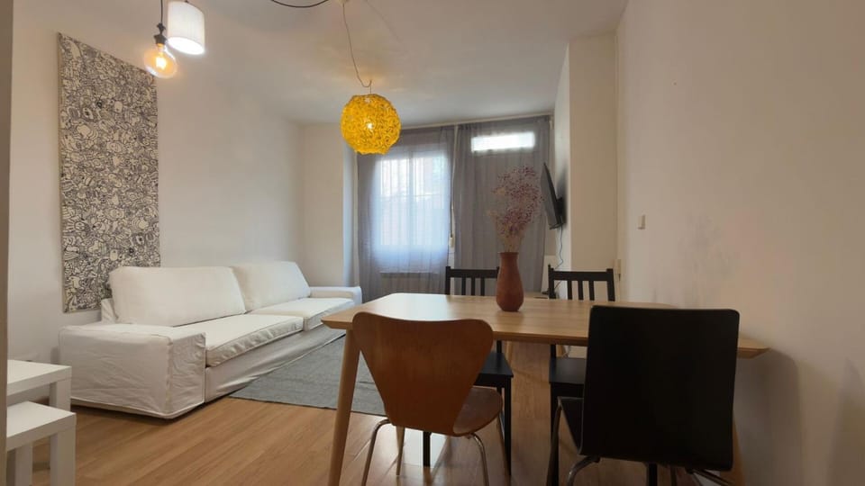 Well connected flat near the centre of Madrid Apartment in Madrid