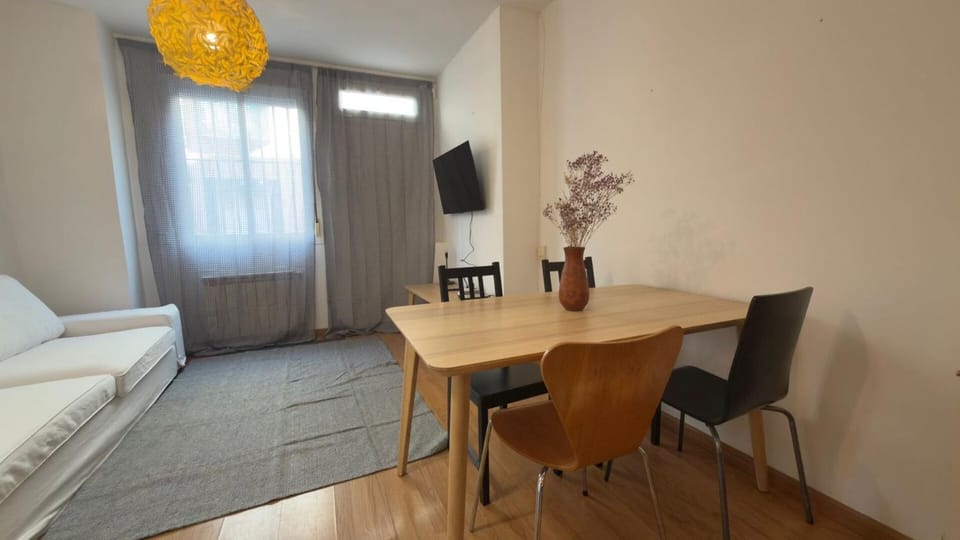 Well connected flat near the centre of Madrid Apartment in Madrid