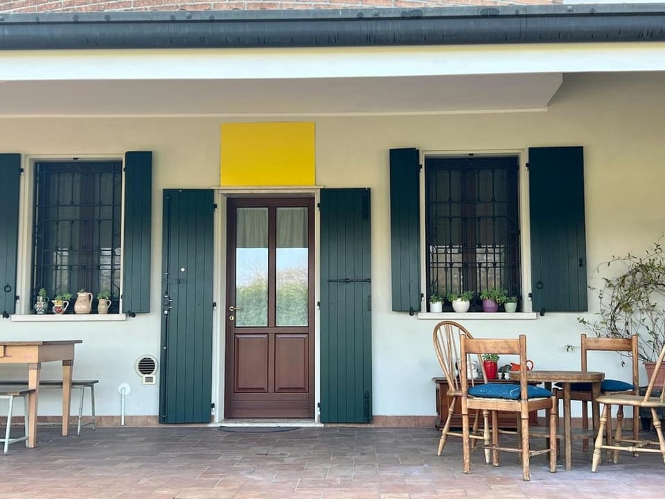 Studio apartment a stone's throw from Mantua in nature Apartment in Lombardy