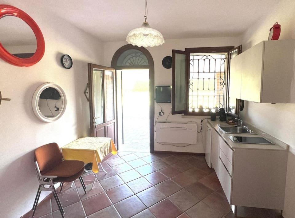Studio apartment a stone's throw from Mantua in nature Apartment in Lombardy