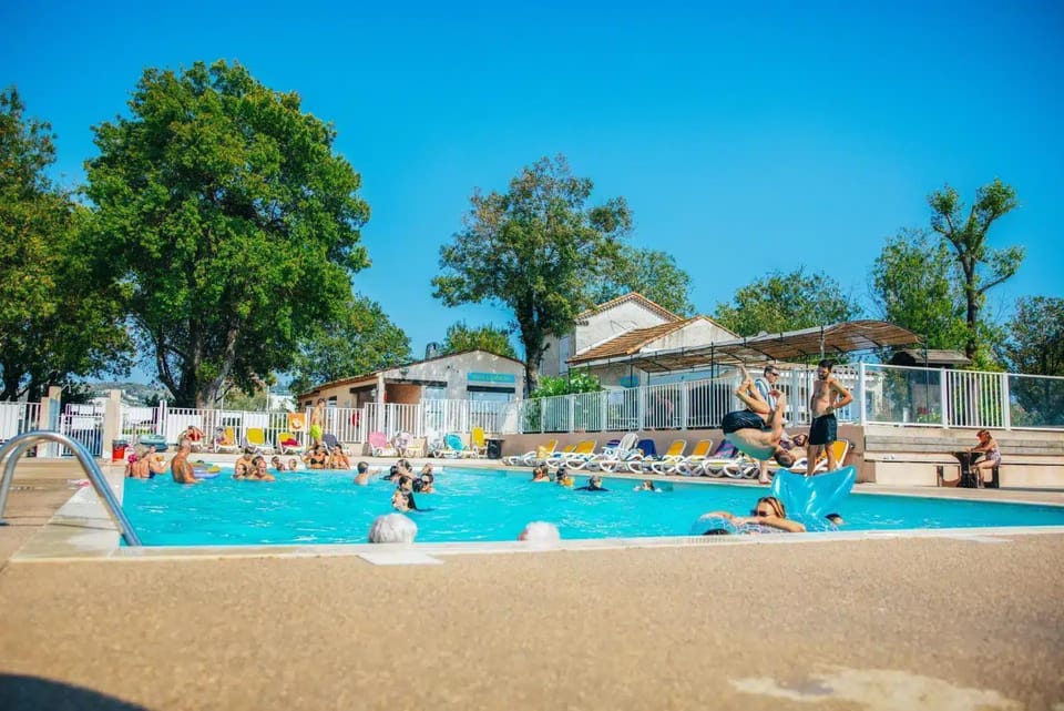 Camping Parc Bellevue - Maeva Campground/ 
RV Resort in Cannes