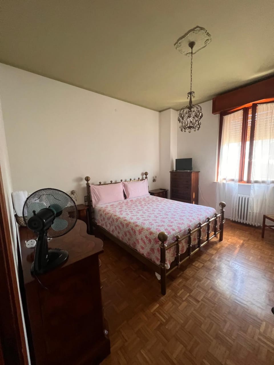 Da Carmela Italian Home House in Mantua