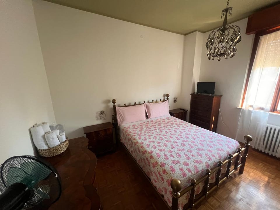 Da Carmela Italian Home House in Mantua
