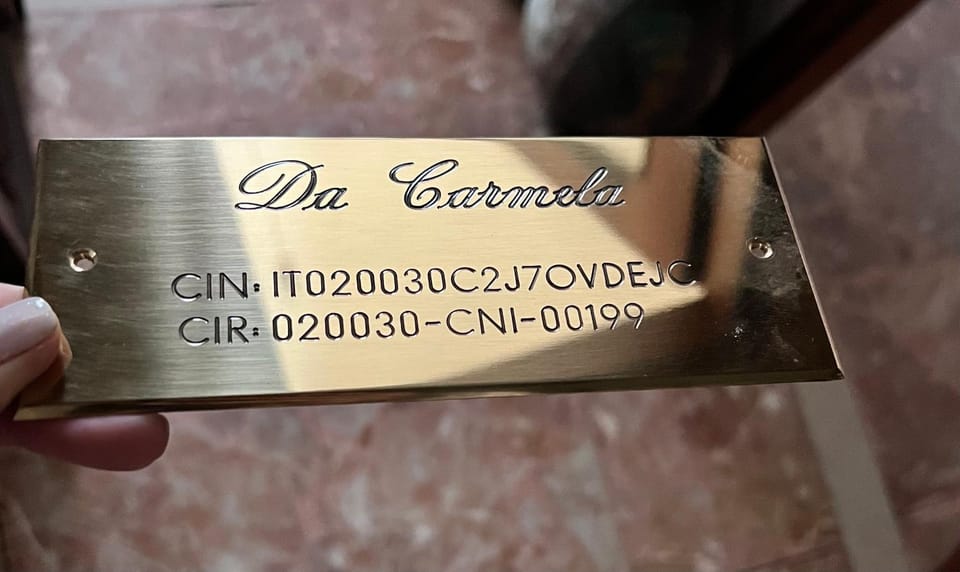 Da Carmela Italian Home House in Mantua