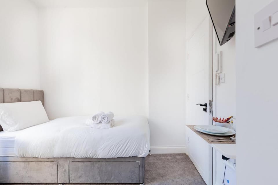 Single Studio - Next to Bayswater st Apartment in City of Westminster