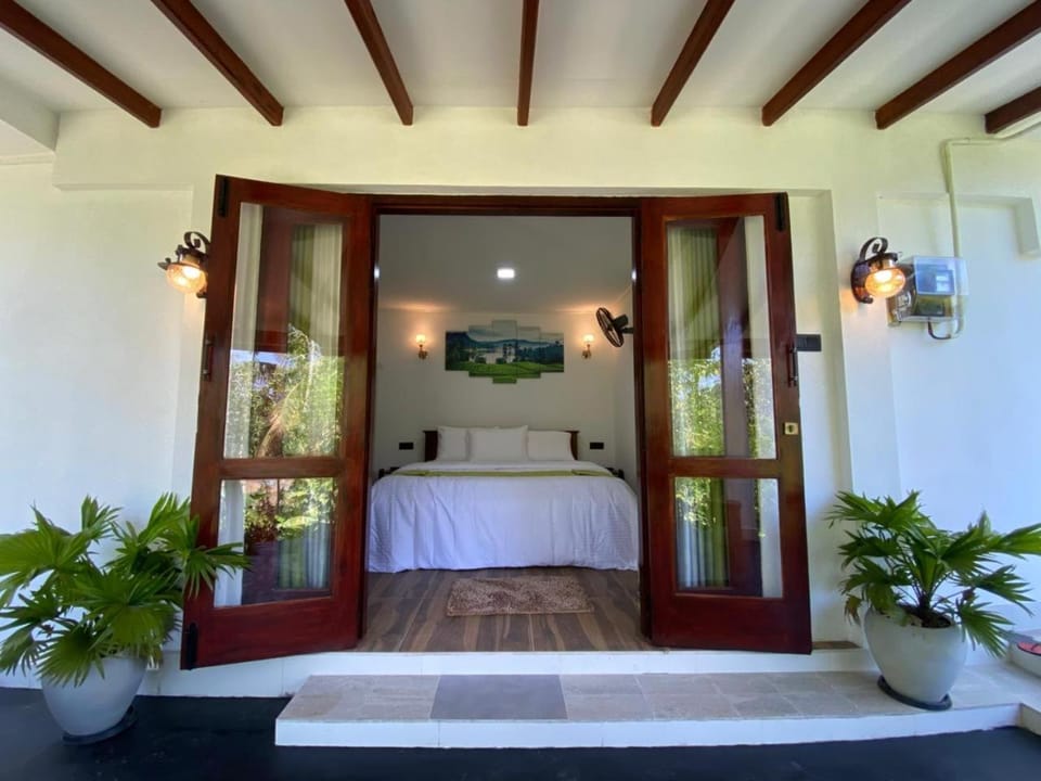 Ella Tea Leaf Heaven Bed and Breakfast in Uva Province, Sri Lanka