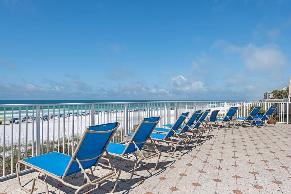 Beach House 601C- Beach Rest House in Miramar Beach
