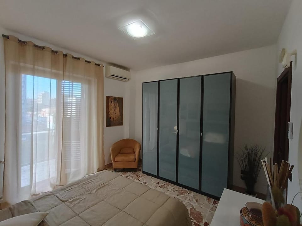 Costanera Living Apartment - free parking car Apartment in Catania