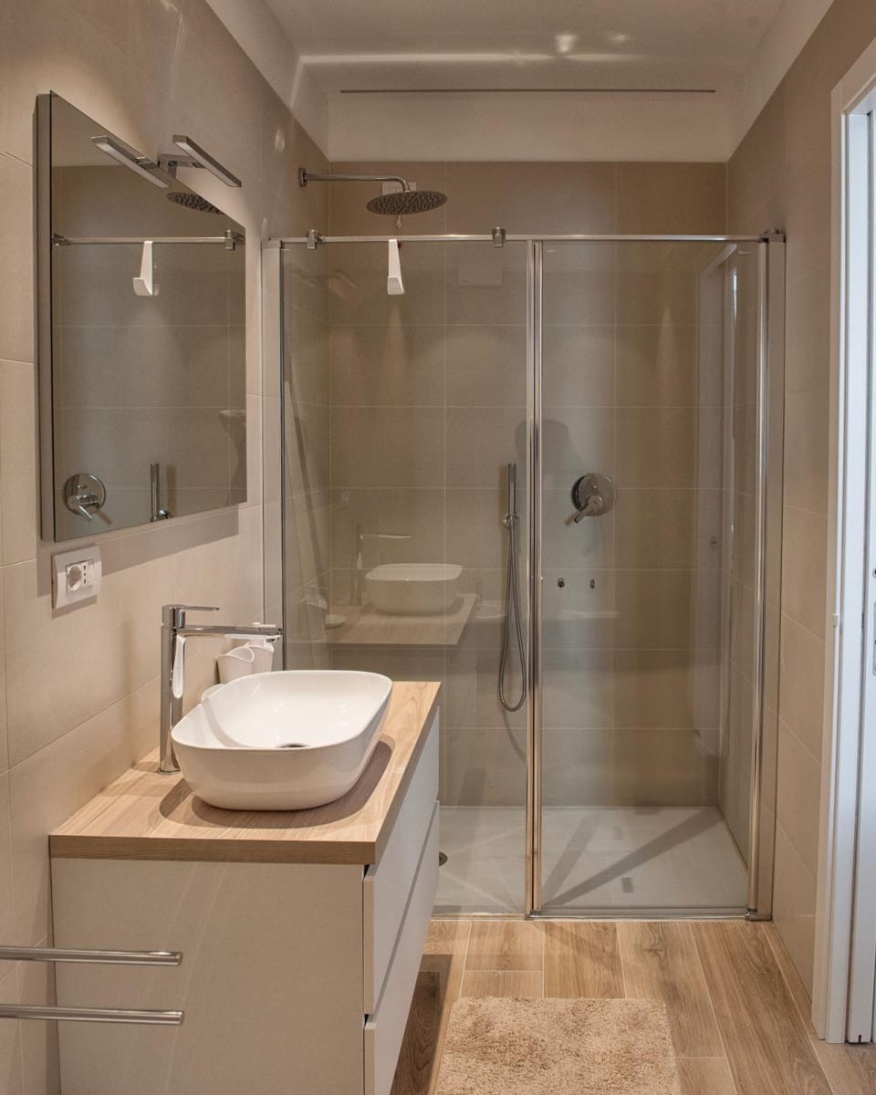 Shower, Bathroom