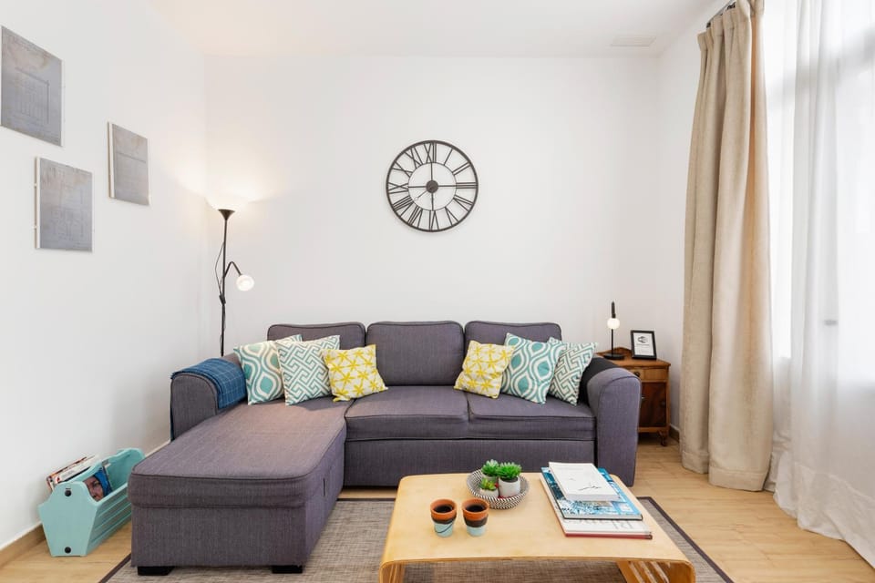 Property building, Living room
