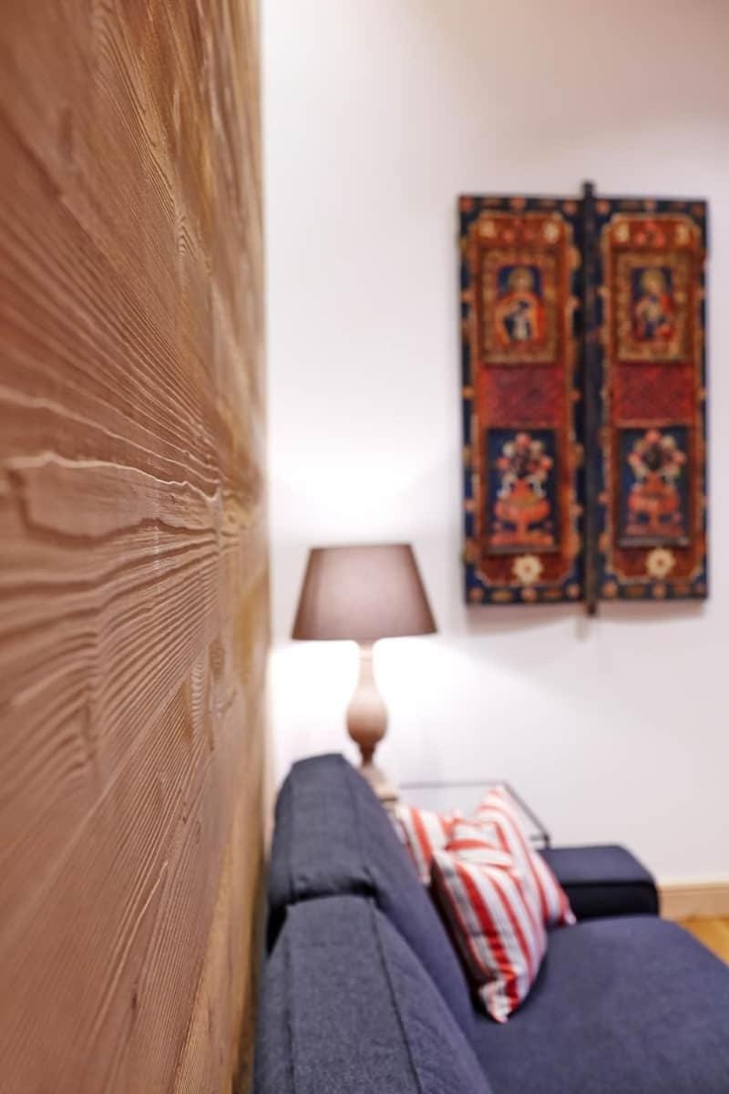 Living room, Decorative detail